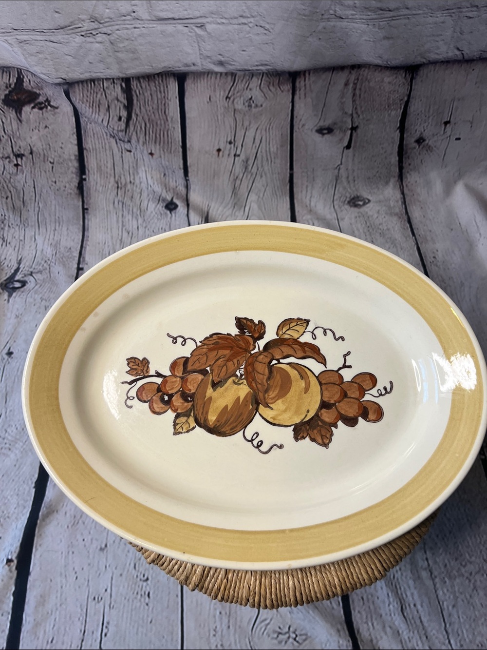 Vintage Metlox Poppytrail California Oval Fruit Serving Bowl 12.5” Harvest Decor
